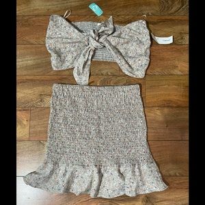 Two piece skirt set